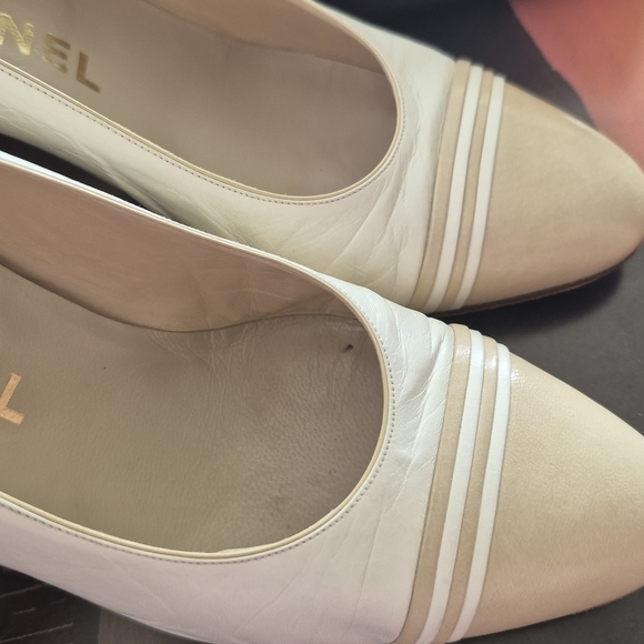 Aithentic Chanel Cream Women's Shoes Size 6 - Picture 3 of 10